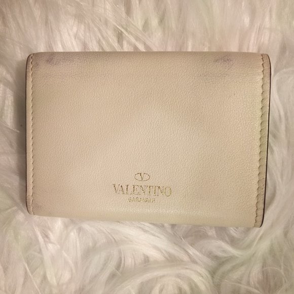 VGUC Valentino Garavani Rockstud Compact Wallet (w/ Auth, Care & RFID Cards) - Picture 3 of 12